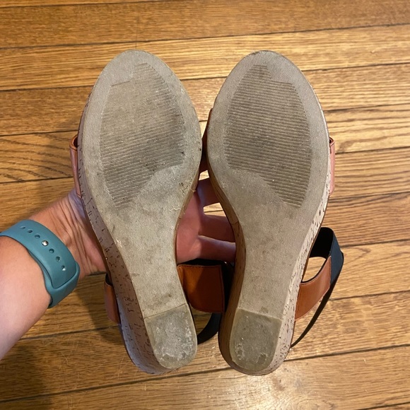 EUC Steve Madden Roperr Wedge Platform Sandal (9) - Picture 7 of 7